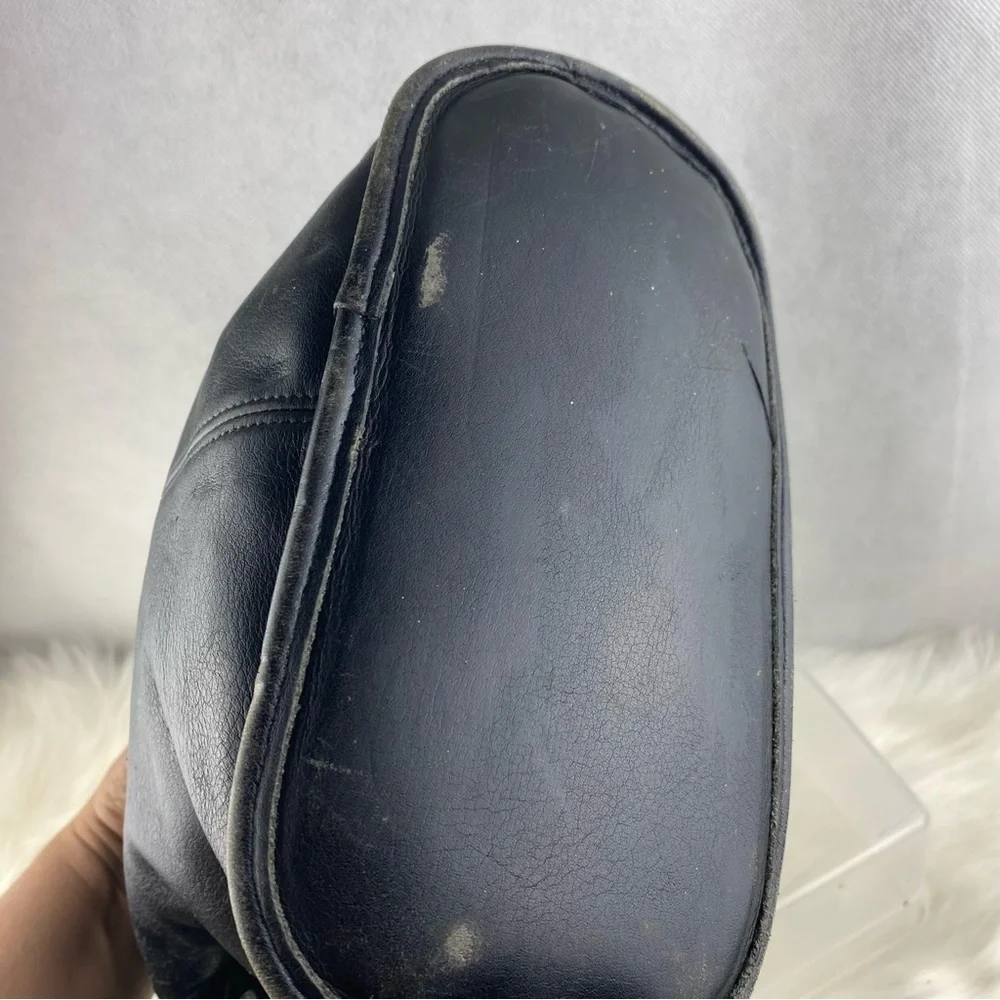 VINTAGE COACH BUCKET BAG - Picture 11 of 15